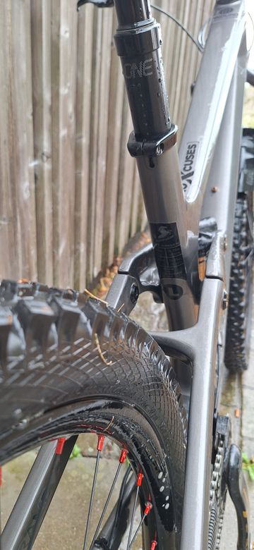 Used Transition Sentinel Carbon Frameset 2023 Mountainbike, Light Gray — image 2 of 5