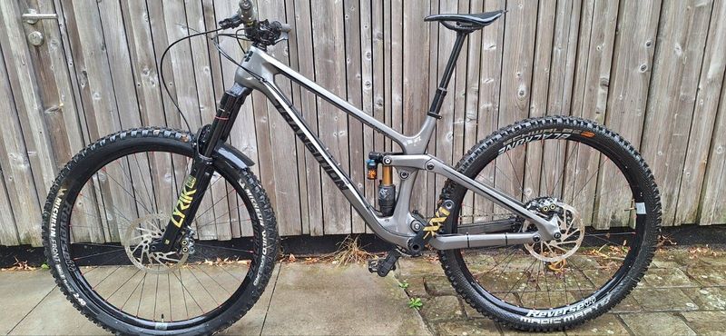 Used Transition Sentinel Carbon 2023 MTB