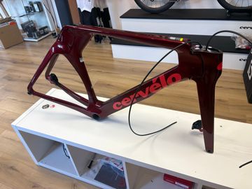 Used Cervélo P5 Frameset 2026 Road & Gravel, Red — image 4 of 7