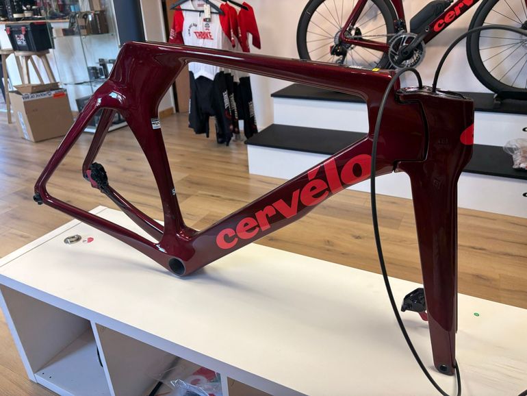 Used Cervélo P5 Frameset 2026 Road & Gravel, Red — image 3 of 7
