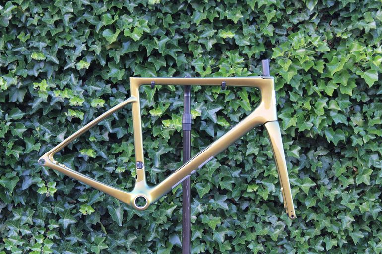 Used Enve Bikes Custom Frameset 2026 Road & Gravel, Green — image 2 of 73