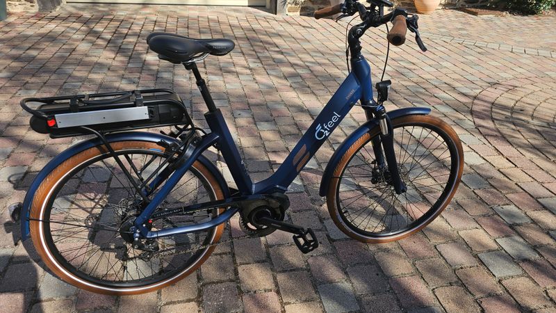 Used O2feel Swan 2014 Urban & Touring