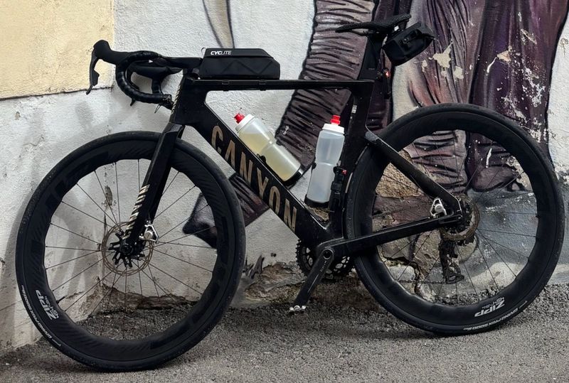 Used Canyon Aeroad CFR AXS 2025 2025 Road & Gravel