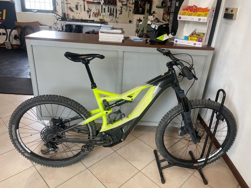 Tweedehands Cannondale Moterra Neo Carbon LT 2 2022 2022 MTB