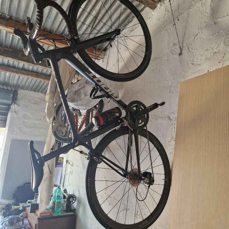 Used Giant Tcr Shimano Dura Ace 2021 Road & Gravel, Black — image 1 of 9