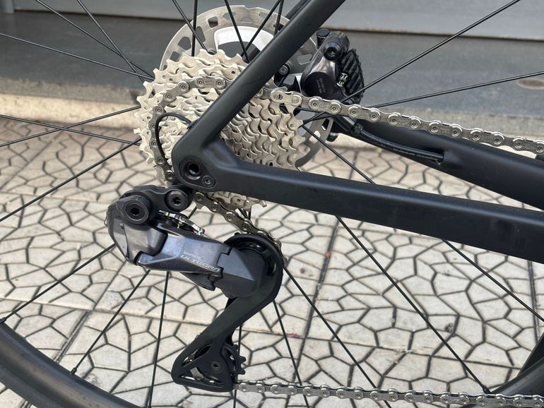 Colnago V3 Shimano Ultegra Di2 2024 Road & Gravel d'occasion — image 7 sur 8