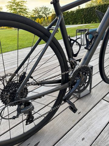 Brugt Trek Domane AL 2 Gen 4 2024 2024 Road & Gravel — billede 6 af 12
