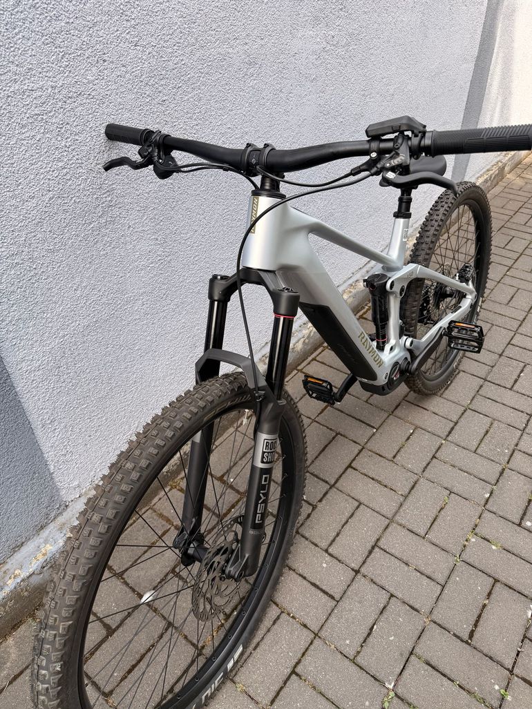 Used R RAYMON Airok 2025 2025 Mountainbike, Light Gray, 29 — image 2 of 4