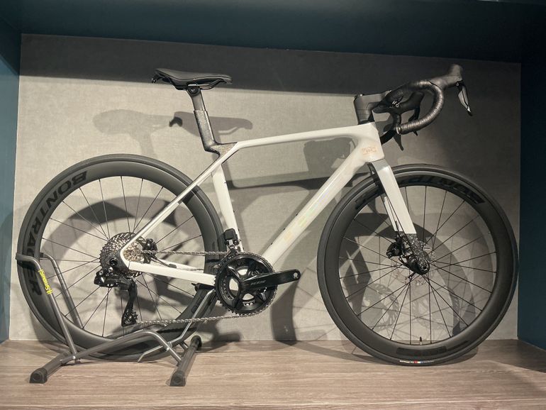 Brugt Trek Madone Sl6 Gen 8 2026 Road & Gravel — billede 1 af 4