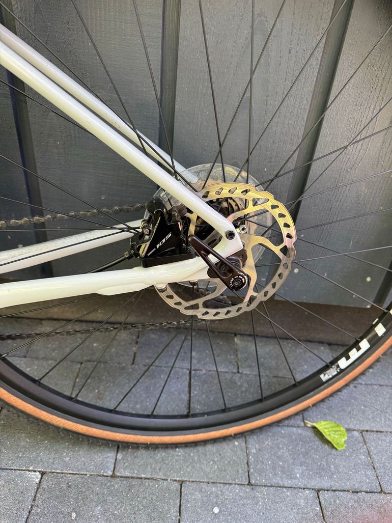 Gebrauchtes Pinnacle Arkose R2 2020 2020 Road & Gravel, Weiß — Bild 4 von 12