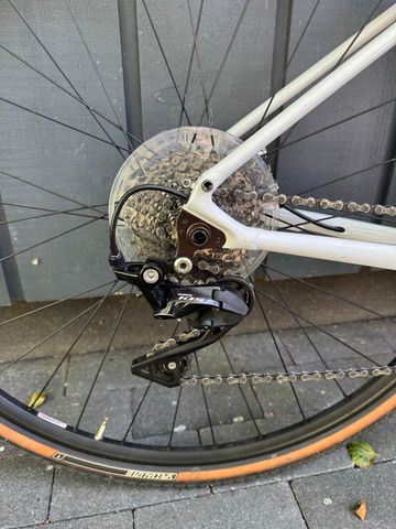 Gebrauchtes Pinnacle Arkose R2 2020 2020 Road & Gravel, Weiß — Bild 7 von 12