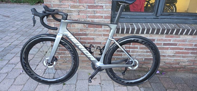 Gebrauchtes Merida REACTO 8000 2026 2026 Road & Gravel, Hellgrau — Bild 2 von 3