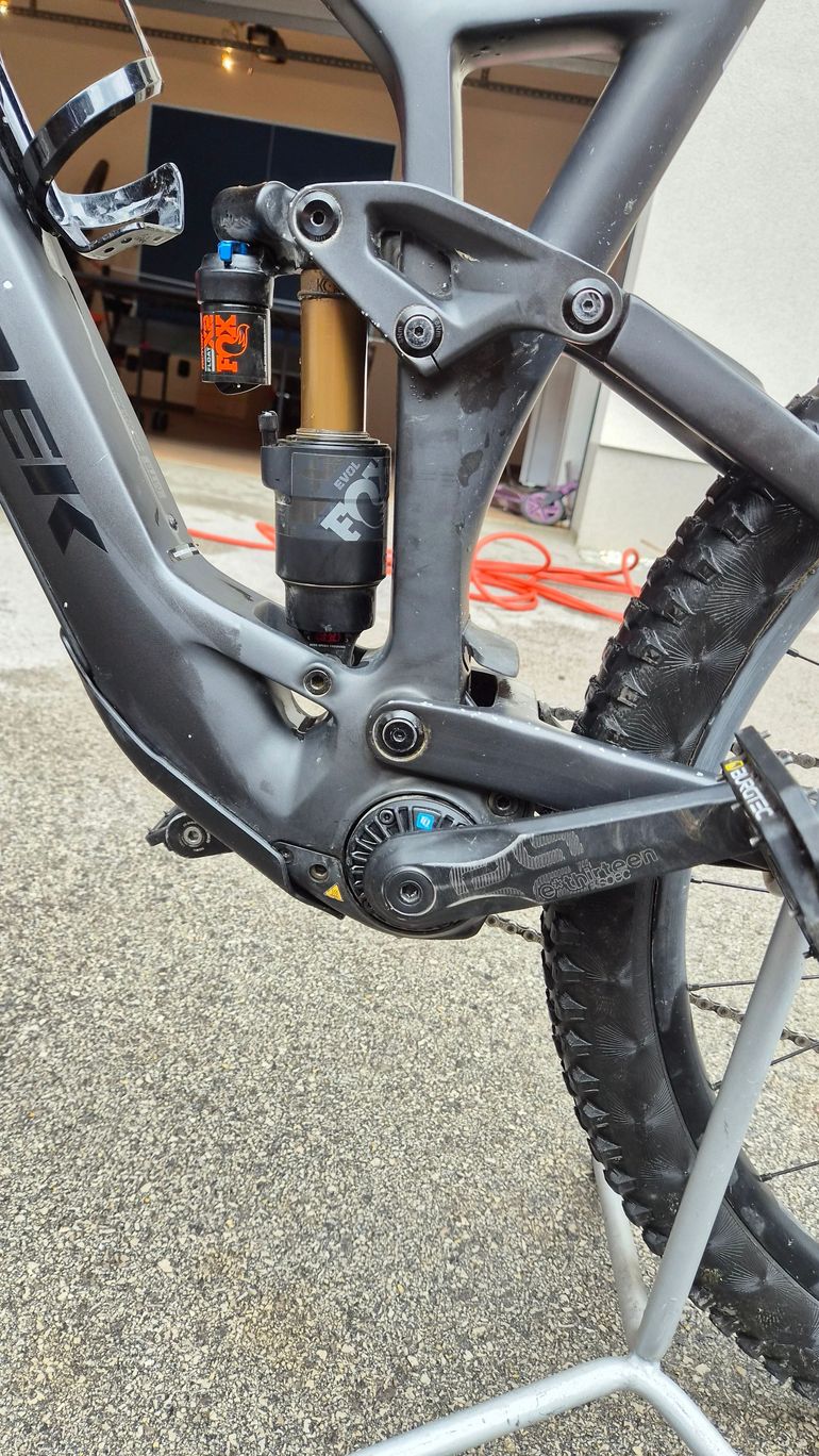 Gebrauchtes Trek Fuel EXe 9.8 2023 2023 Mountainbike, Hellgrau — Bild 6 von 8