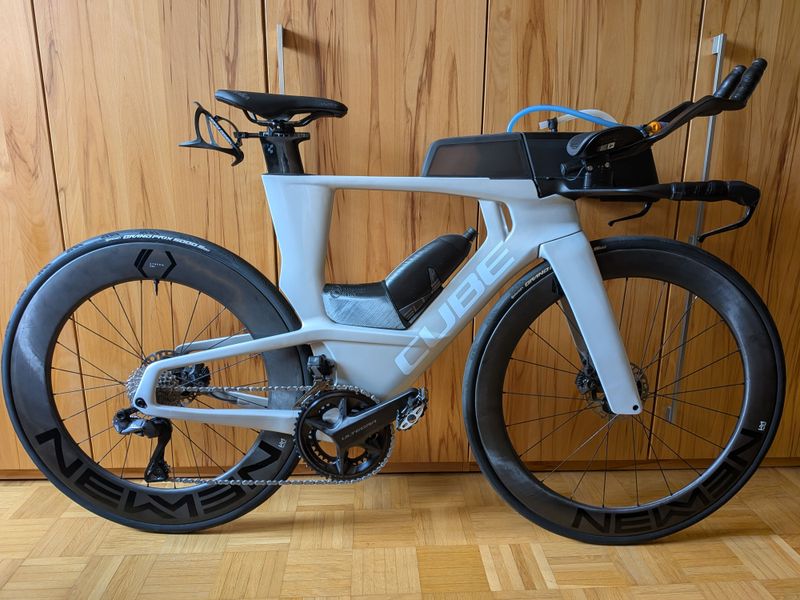Used CUBE AERIUM C:68X, RACE 2025 2025 Road & Gravel