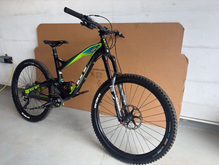 Tweedehands GT Force Expert 2016 2016 Mountainbike — afbeelding 2 van 4