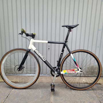 Cinelli Vigorelli Caleido 2015 / 56cm (C-T) FIXED GEAR // Disc Brake 2015 Road & Gravel d'occasion — image 2 sur 19