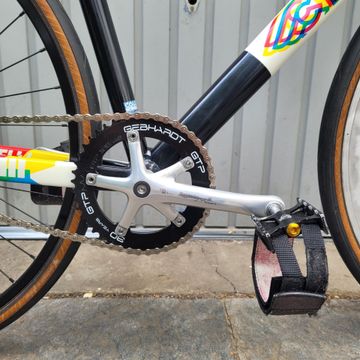 Cinelli Vigorelli Caleido 2015 / 56cm (C-T) FIXED GEAR // Disc Brake 2015 Road & Gravel d'occasion — image 3 sur 19