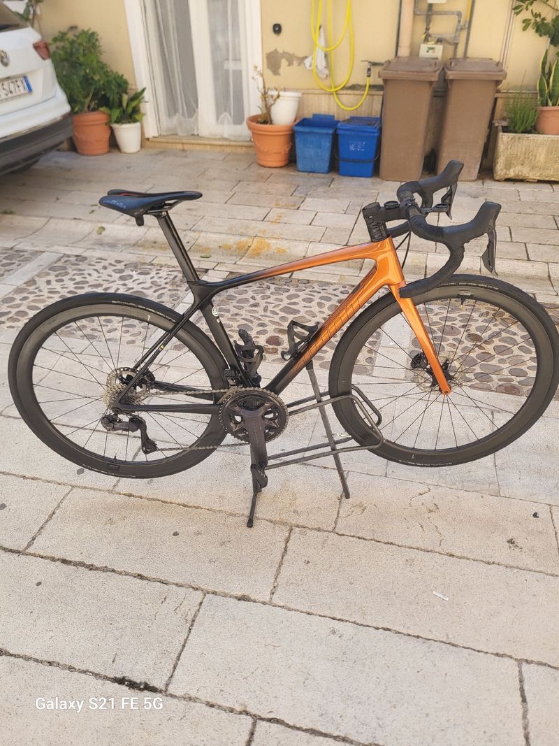 Tweedehands Giant TCR Advanced Pro Disc 0 AX 2022 2022 Road & Gravel