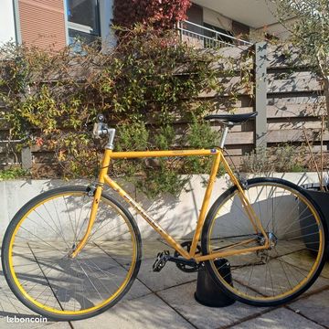 Used Peugeot Competition 1986 Road & Gravel, Orange — image 1 of 11