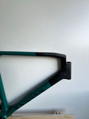 Used Canyon Grail CF SL 7 2023 Frameset 2023 Road & Gravel, Green — image 7 of 7