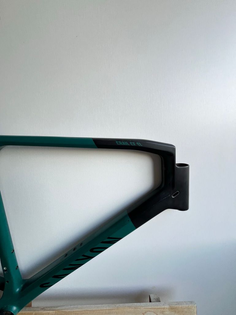 Used Canyon Grail CF SL 7 2023 Frameset 2023 Road & Gravel, Green — image 7 of 7