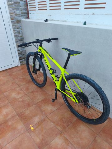 Gebrauchtes Scott Scale RC 900 Team 2021 2021 Mountainbike, Weiß — Bild 8 von 9