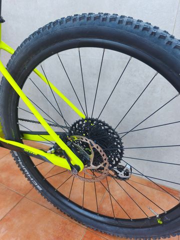 Gebrauchtes Scott Scale RC 900 Team 2021 2021 Mountainbike, Weiß — Bild 9 von 9
