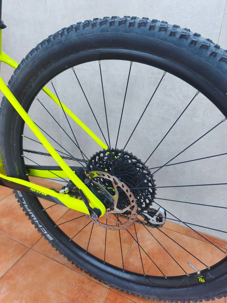 Gebrauchtes Scott Scale RC 900 Team 2021 2021 Mountainbike, Weiß — Bild 9 von 9