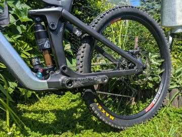 Used Canyon Strive CFR 2022 2022 Mountainbike, Light Gray, 29 — image 4 of 7