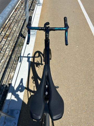 Brugt Giant TCR Advanced 2 KOM 2025 2025 Road & Gravel — billede 4 af 14