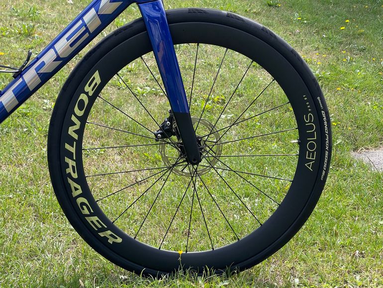 Used Trek Madone SRAM Rival 2024 Road & Gravel, Blue — image 4 of 7