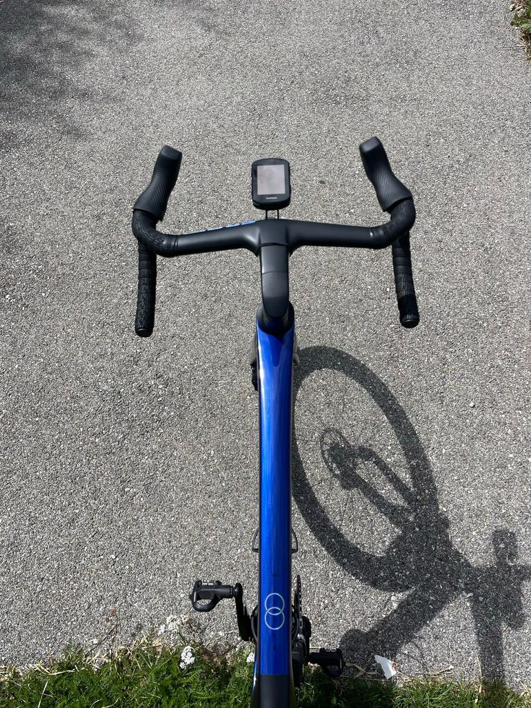 Used Trek Madone SRAM Rival 2024 Road & Gravel, Blue — image 7 of 7