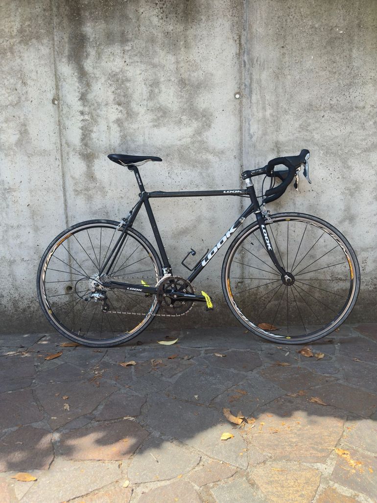 Used Look Custom Shimano Ultegra 1995 Road & Gravel, Black — image 1 of 15