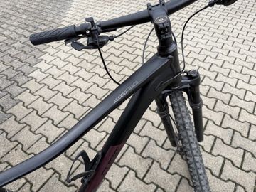 Gebrauchtes CUBE ACCESS WS RACE 2021 2021 Mountainbike, Schwarz, 27.5, 29 — Bild 3 von 4