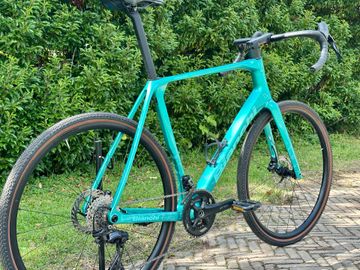 Used Bianchi Impulso COMP 2026 2026 Road & Gravel, Green — image 7 of 15