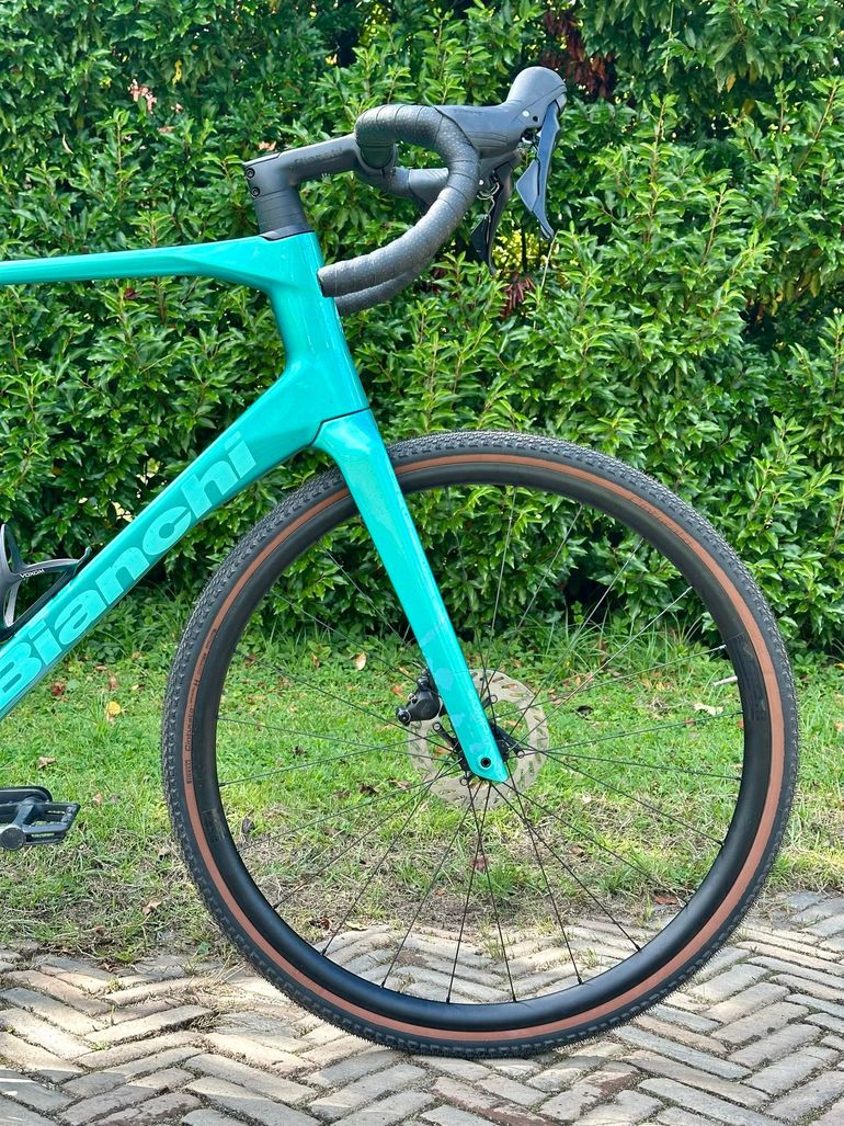Used Bianchi Impulso COMP 2026 2026 Road & Gravel, Green — image 2 of 15