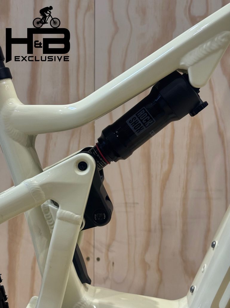 Used Focus THRON² 6.8 SHIMANO XT 2023 Mountainbike, White — image 11 of 14