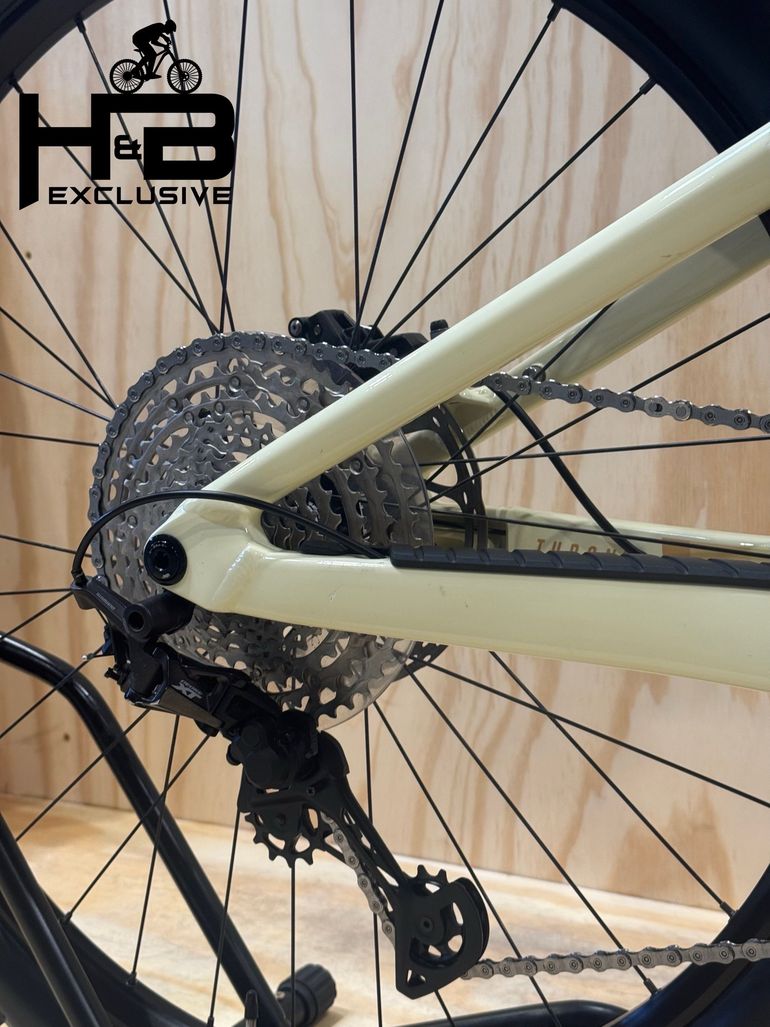 Used Focus THRON² 6.8 SHIMANO XT 2023 Mountainbike, White — image 13 of 14