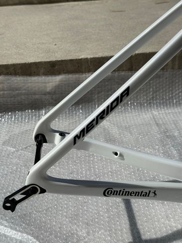 Brugt Merida SCULTURA TEAM 2025 Frameset 2025 Road & Gravel — billede 3 af 11