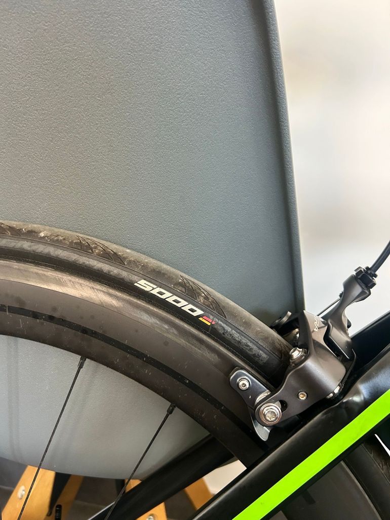Canyon Speedmax CF 8.0 SL 2021 2021 Road & Gravel d'occasion — image 6 sur 11