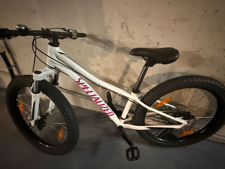 Specialized Riprock 24 2018 2018 Youth d'occasion — image 2 sur 3