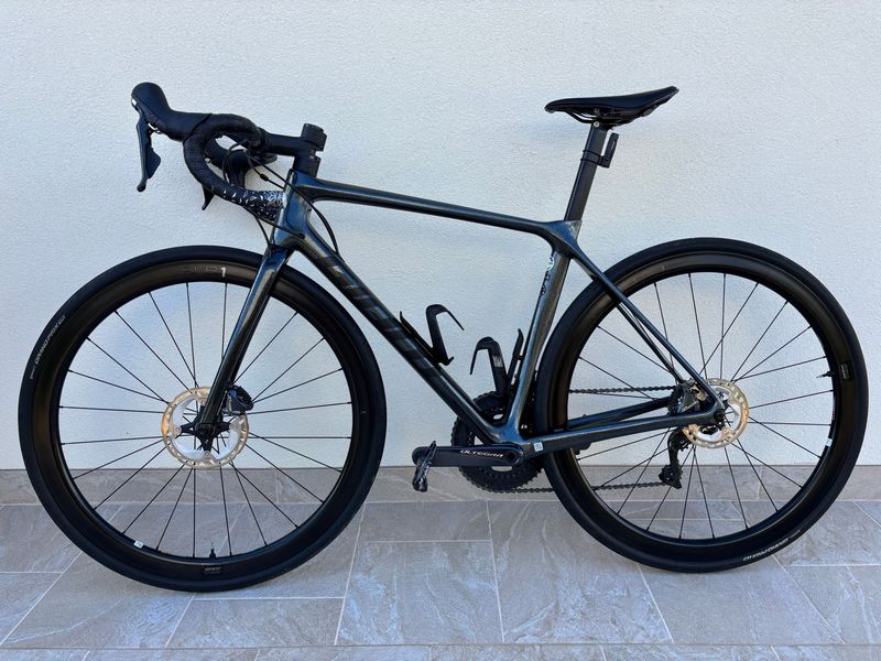 Used Giant TCR Advanced Pro Disc 1 2022 2022 Road & Gravel
