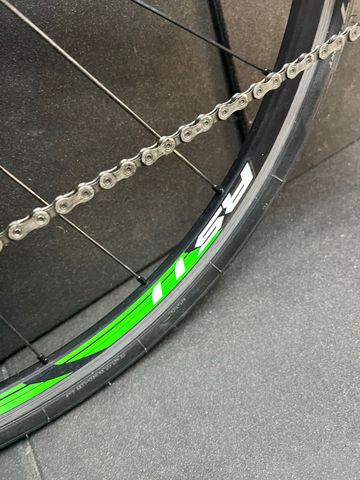Used Scott Solace Shimano 105 2016 Road & Gravel, White — image 5 of 12