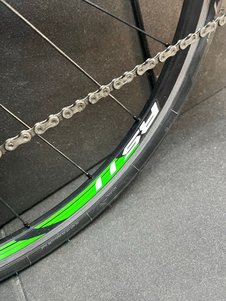 Used Scott Solace Shimano 105 2016 Road & Gravel, White — image 5 of 12