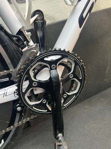 Used Scott Solace Shimano 105 2016 Road & Gravel, White — image 3 of 12