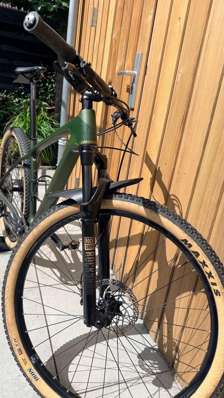 Used Orbea Alma Shimano SLX 2020 Mountainbike, Green — image 4 of 5