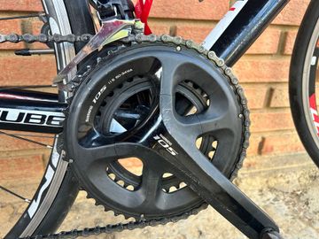 CUBE Attain Shimano 105 2018 Road & Gravel usato, Rosso — immagine 3 di 8