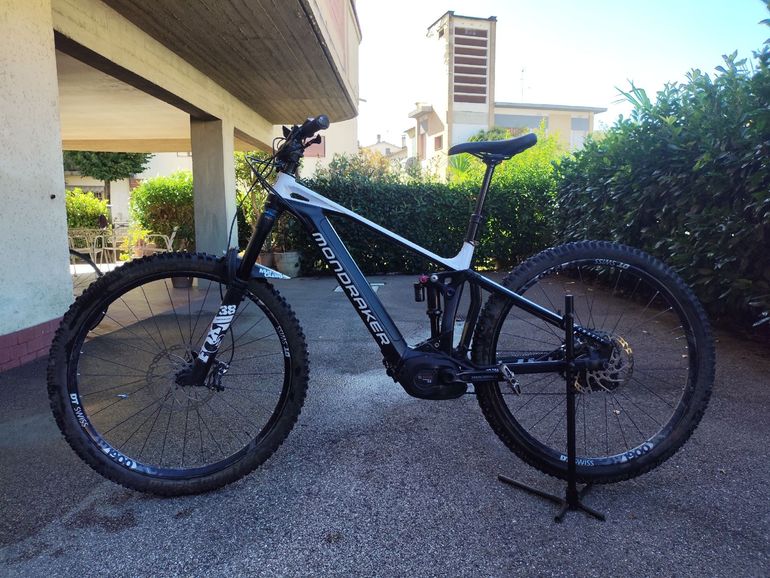 Mondraker Crafty R 2021 2021 Mountainbike usato, Bianco — immagine 2 di 7
