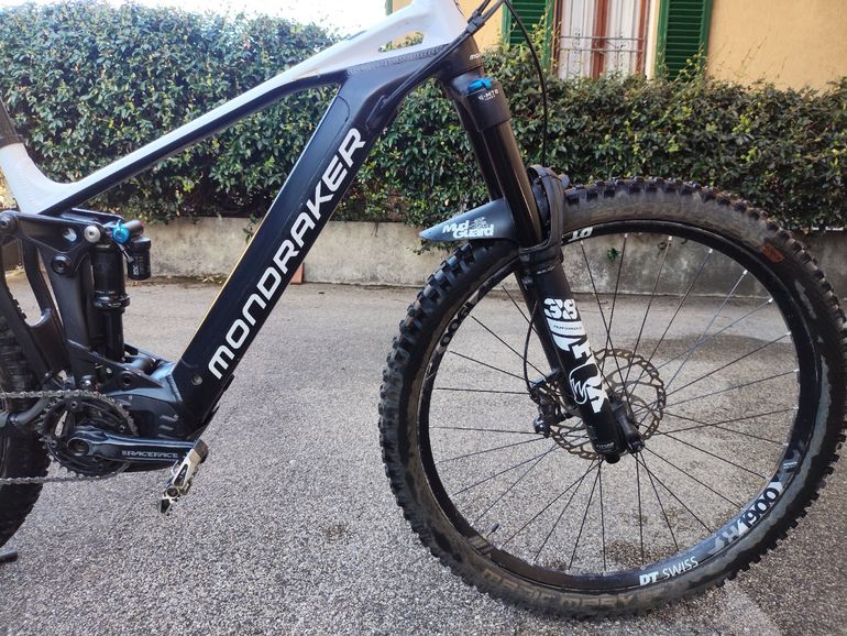 Mondraker Crafty R 2021 2021 Mountainbike usato, Bianco — immagine 4 di 7