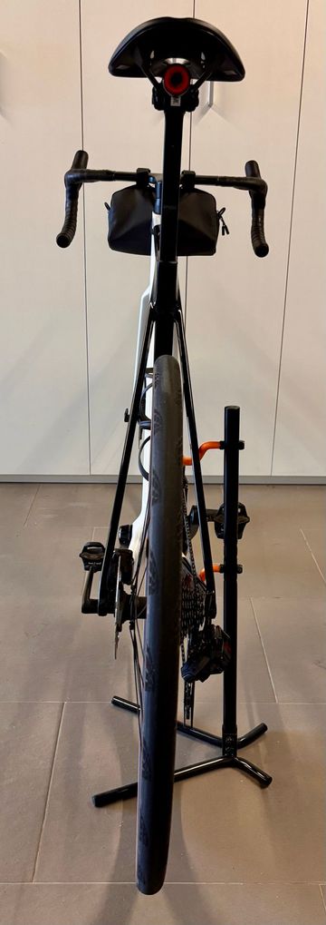 Brugt Canyon Ultimate CF SL 7 Di2 2023 2023 Road & Gravel — billede 10 af 10